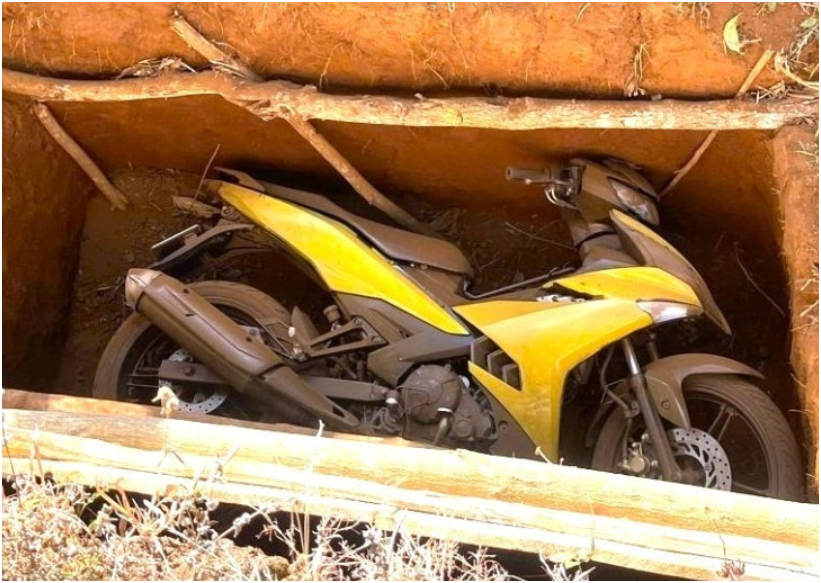 Rõ tất tần tật về hố chân chiếc xe máy vụ cư:ớ:p Ngân hàng ở Gia Lai: “Tinh vi và tính toán cỡ này đây”