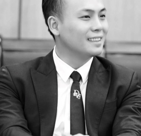 Danh tính Chủ tịch Pramac Group vừa qua đời khiến ai cũng tiếc thương: Top 10 Đại học Kinh tế Quốc dân, bỏ việc ngân hàng để “hồi sinh” nhà máy nát, đưa doanh nghiệp nhôm vươn lên hàng đầu