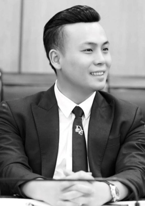 Danh tính Chủ tịch Pramac Group vừa qua đời khiến ai cũng tiếc thương: Top 10 Đại học Kinh tế Quốc dân, bỏ việc ngân hàng để “hồi sinh” nhà máy nát, đưa doanh nghiệp nhôm vươn lên hàng đầu