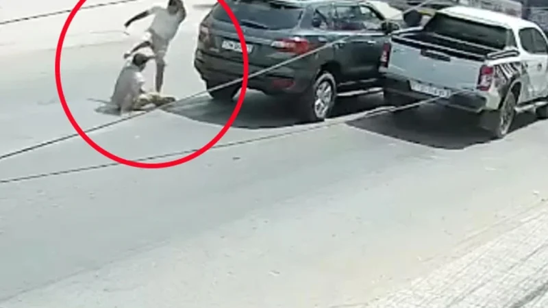 Vụ tài xế đánh chết người sau va chạm giao thông: Lộ dấu hiệu nhiều tội danh chồng chéo, mức án được dự báo không hề nhẹ